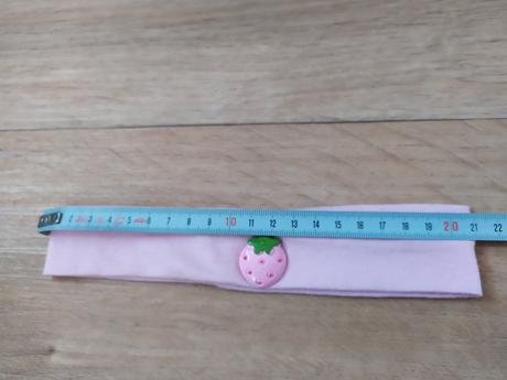 Čelenka s jahůdkou, 