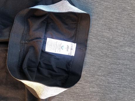 Leginy na zkraceni 152 cerne, alive,152