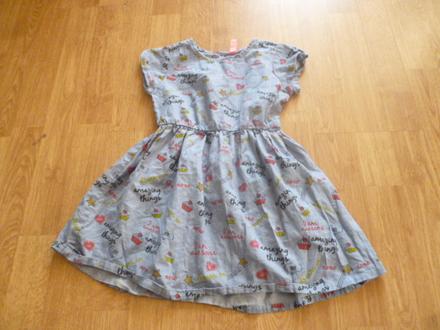 Veselé šaty vel. 3-4, 104