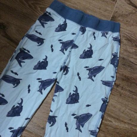 Pyžamové/domácí kalhoty se žraloky, 152