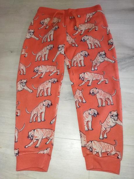 Tepláky s tygry 104, marks & spencer,104