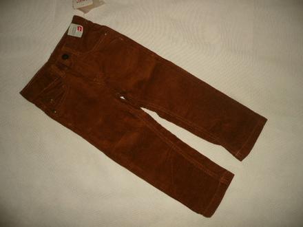 Kalhoty hnědé vel 92 manžestr, nkd,92