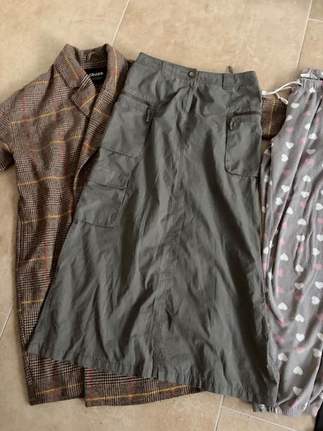 3 kalhoty+dziny +pyzamo kalhoty+dlouha sukne 38-40, m