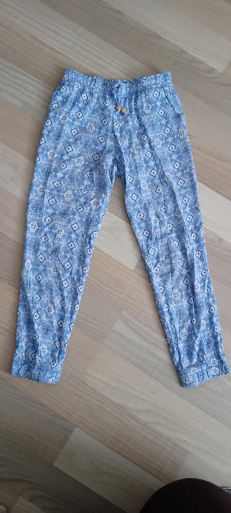 Plátěné kalhoty, 134