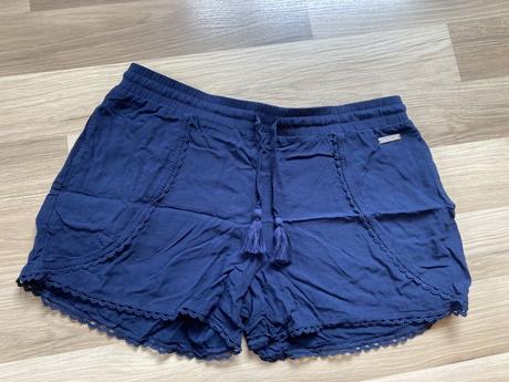 Šortky, esmara,42