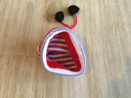 Čepice s medvídkem, 62