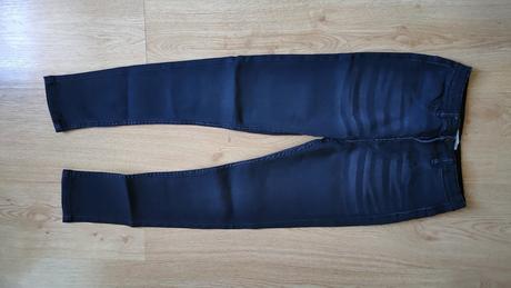 Džegíny, sinsay,152