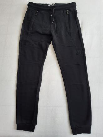 Černé tepláky 134, c&a,134