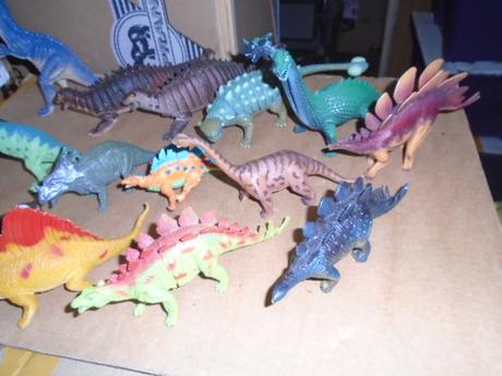 Dinosaurus 16ks + palma maxi,
