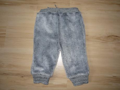 Teplé chlupaté tepláky next, next,68