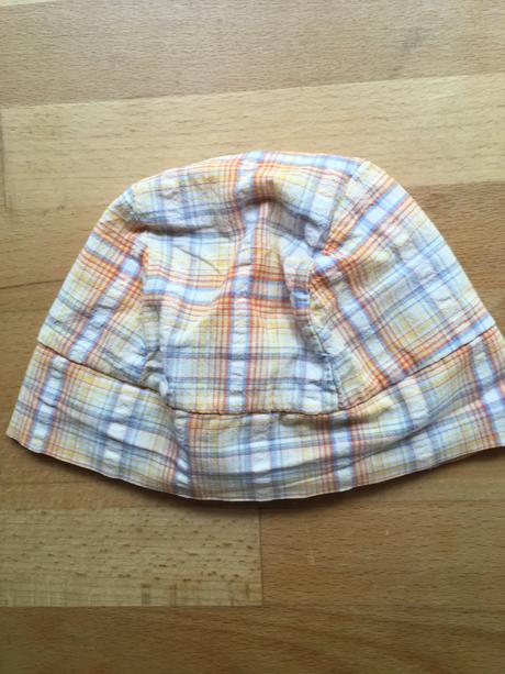 Letní čepice (pirátka), 68