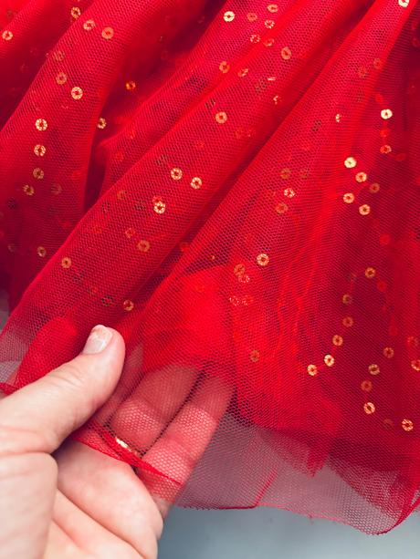 Ob/ šaty sváteční vánoční zn. tu - v.18/24 mes., 92