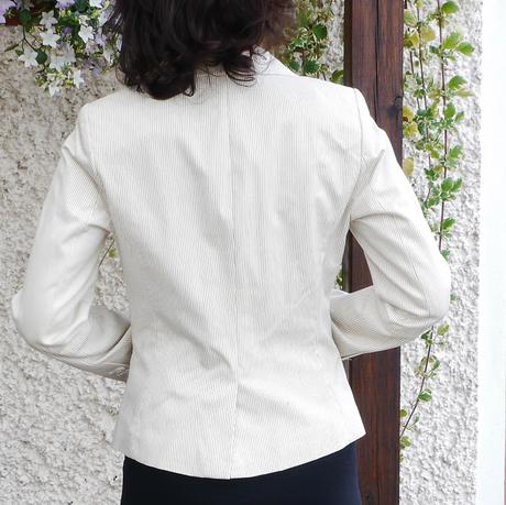 Kremove bile sako s jemnym prouzkem, h&m,36