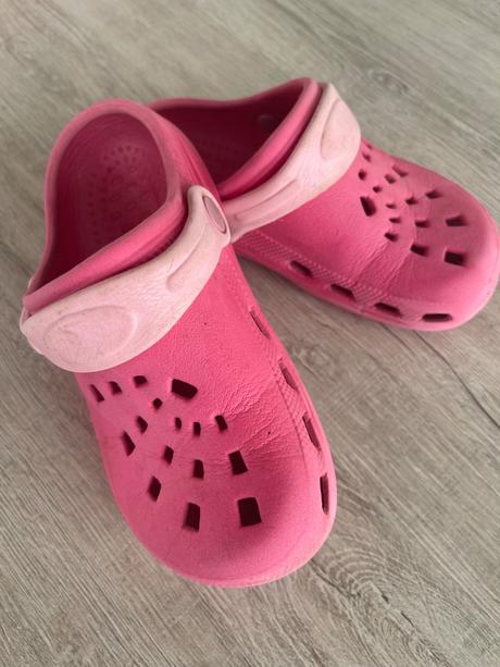 Crocs ruzove divci vel. 26-27, 26