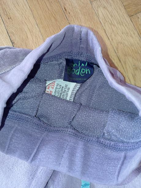 3x sametové tepláky 4-5 let, 104–116