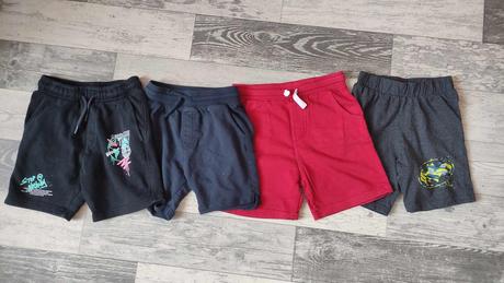 Kraťasy chlapecké 4x vel.110-116, next,110