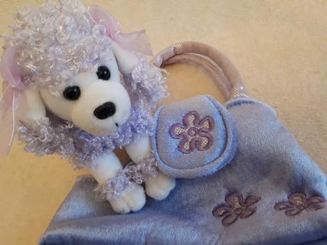 Plyšový pejsek, pudlík grace v taštičce,