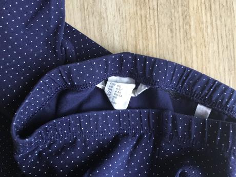 Dvoje 3/4 puntíkaté legíny, h&m,110