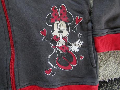 Mikiny pro holku ve.122/128 zn.disney,f & f, disney,122