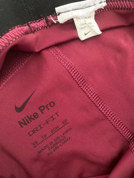 Sportovní krátké legíny nike pro, vel. xs, nike,xs
