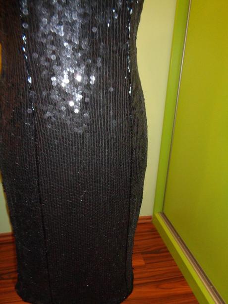 Luxusní černé společenské flitrové šaty, 36