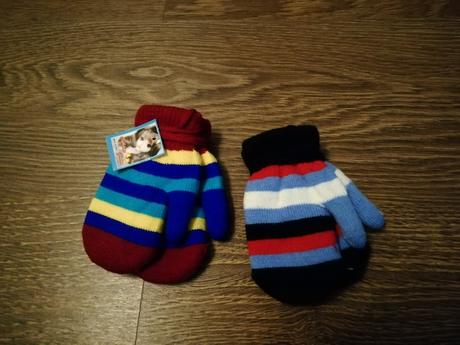 Upletove pruhované rukavice, 86