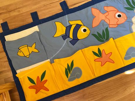 Kapsář za postel, šířka (cm): 60,délka (cm): 180