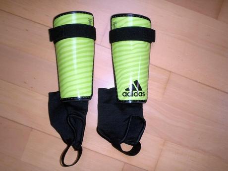 Fotbalové chrániče, 