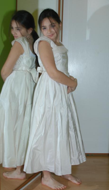 Karnevalové šaty - anděl, princezna, nevěsta..., 