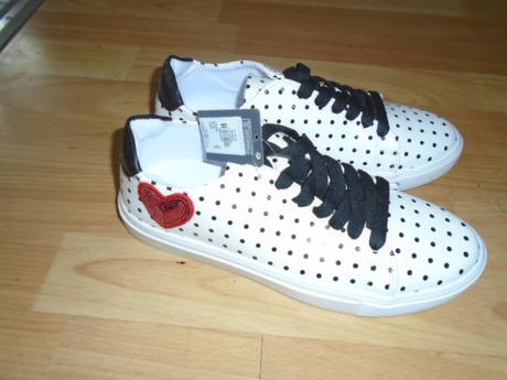 Tenisky puntík vel 39 25 cm nepromokavé, primark,39