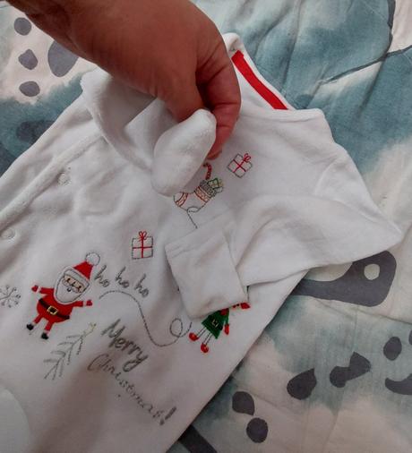 Vánoční overal, 62