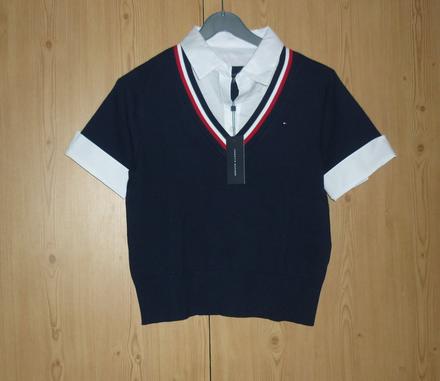 Navy svetřík s podšitou bílou košilí tommy hilfige, tommy hilfiger,s