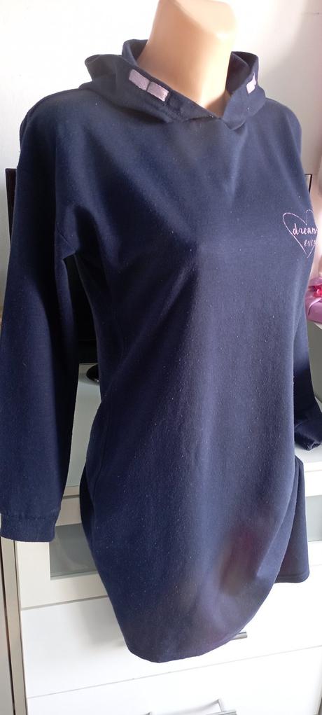 Mikino - šaty zn "destination" vel."146-152", 152