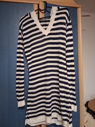 Háčkovaný svetřík, m