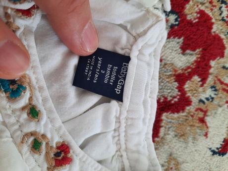 Bílé šaty gap s květinovým vzorem, gap,98