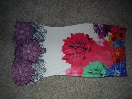 Barevné letní šaty vel s, s