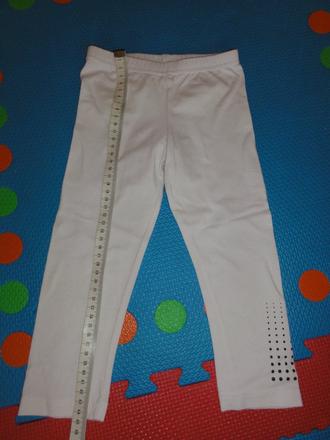 Bílé tříčtvrťáky, 104