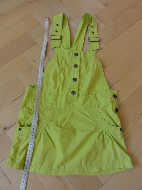 Zelené šaty, kenvelo,110