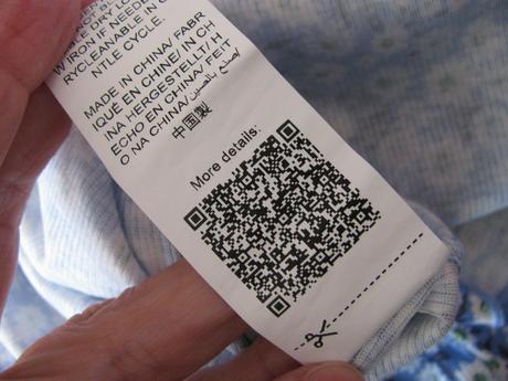 Krásné letní mini šaty s potiskem kytiček, 152