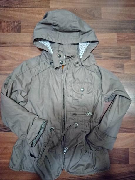 Krásná bundička, staccato,122