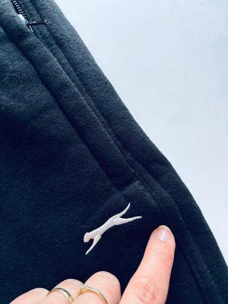 K1/ tepláky černé silné - v.9/10 let, slazenger,140