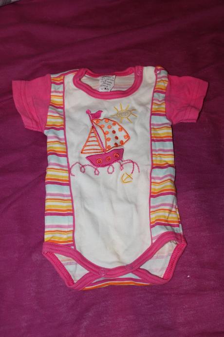 Dívčí body proužky, loďka, sluníčko, arex,62