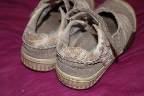 Dívčí boty na ven - papuče vel. 24, peddy,24