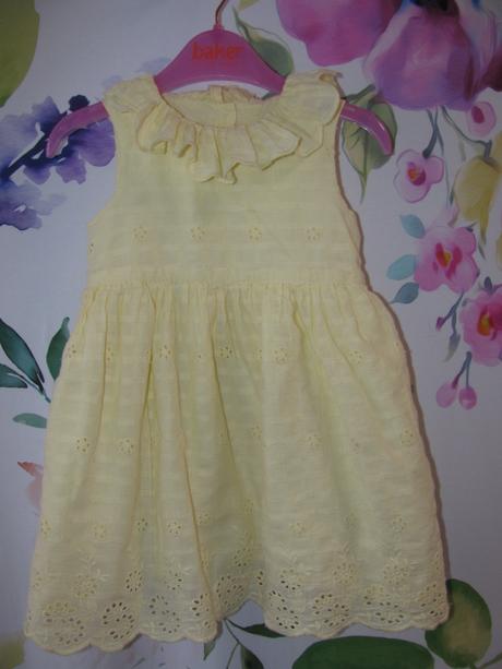 Žluté bavlněné letní šaty s volánky a výšivkou, george,80
