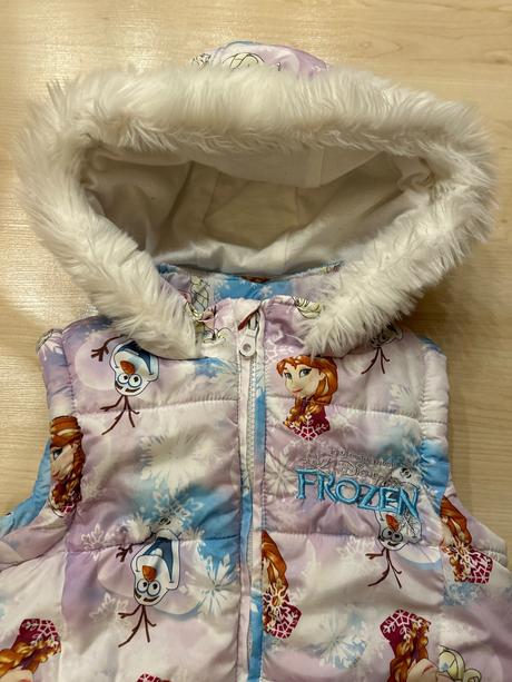 Zateplená vesta frozen, disney,116