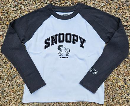 M137	dívčí triko s dl. rukávem snoopy vel. 140, peanuts,140