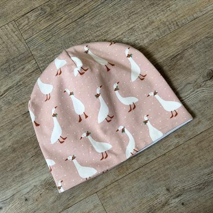 Čepice s motivem hus, 92