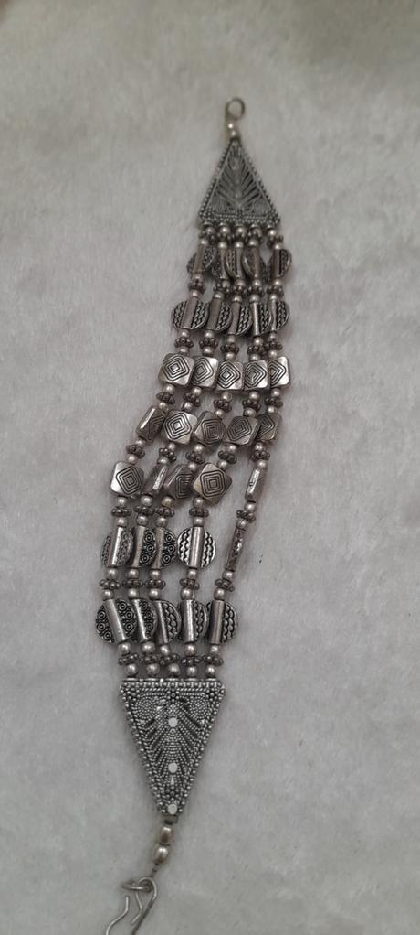 Antický stříbrný náramek,