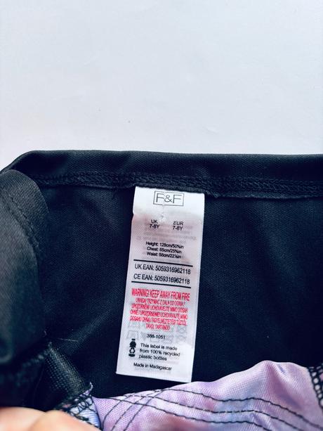 An22/ kostým čarodějka- v.7/8 let, 