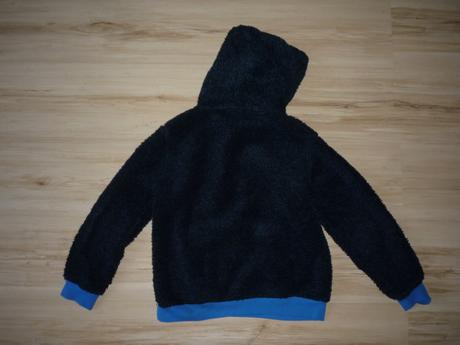 Chlupatá modrá mikina, 140